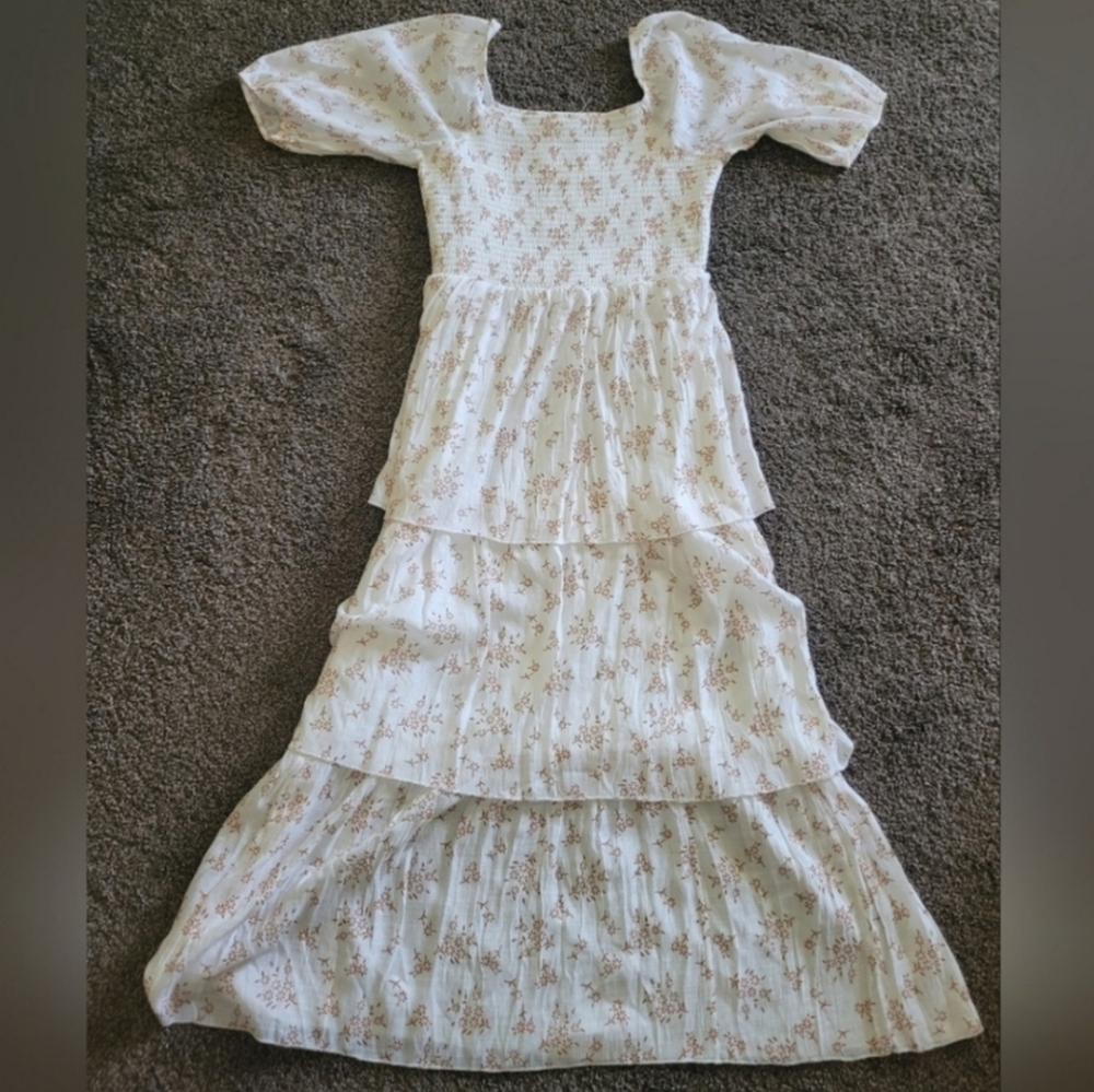 NWT Kings Road white floral tiered maxi dress size large